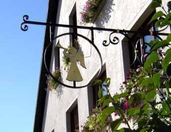 Hotel Restaurant Engel Pfaffenweiler Екстер'єр фото