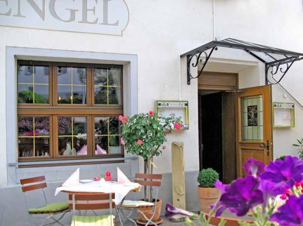 Hotel Restaurant Engel Pfaffenweiler Екстер'єр фото