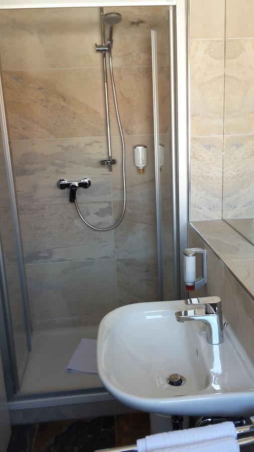 Hotel Restaurant Engel Pfaffenweiler Екстер'єр фото